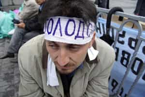Голодовка крымских татар приобретает массовый характер